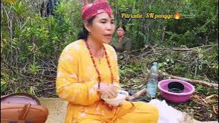 Membuat Balai keramat di hutan Angker,, Tempat Ritual mengubati orang kena pengaruh Roh gaip,