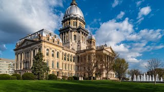 Illinois lawmakers propose ban on tear gas in Springfield