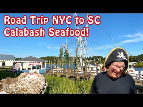 Road Trip 🚗 NYC to SC! Searching for Fresh Calabash Seafood 🦀 🍤 and Christmas in August 😂