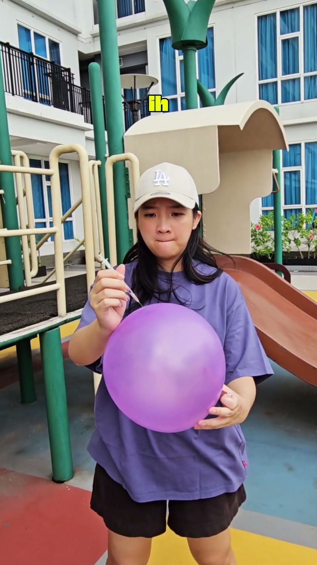 CHALLENGE SUNTIK BALON TAPI GAK BOLEH PECAH!