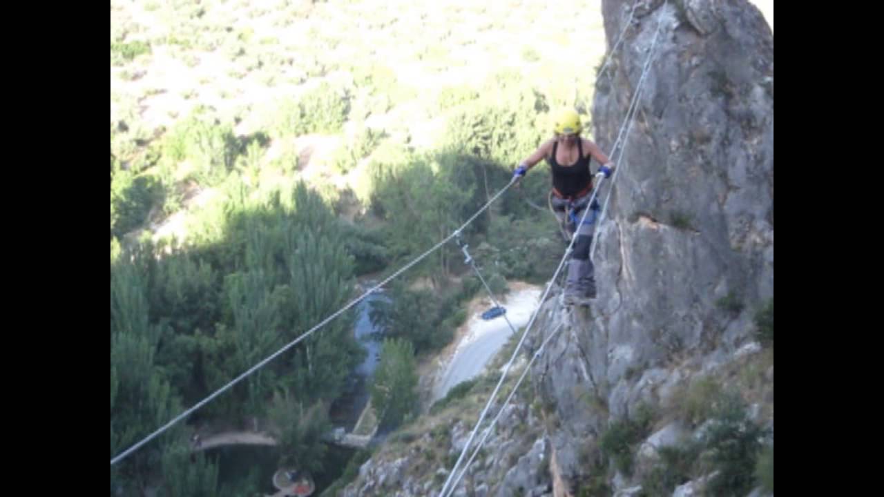 Ferrata Castillo de Locubin. Sierra Sur de Jaén (21-Julio-13)