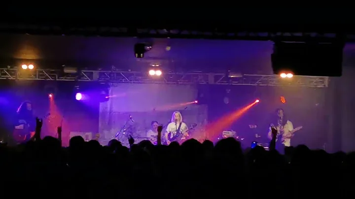 Martha - Baby, Does Your Heart Sink? (Live)