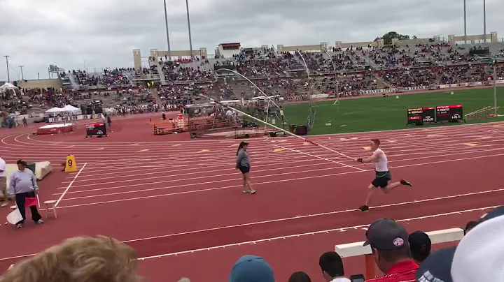 Walker Rudisaile 2019 Texas relays pole vault