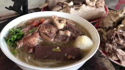 Em mời mấy anh ghé qua quán ủng hộ cho em với ạ