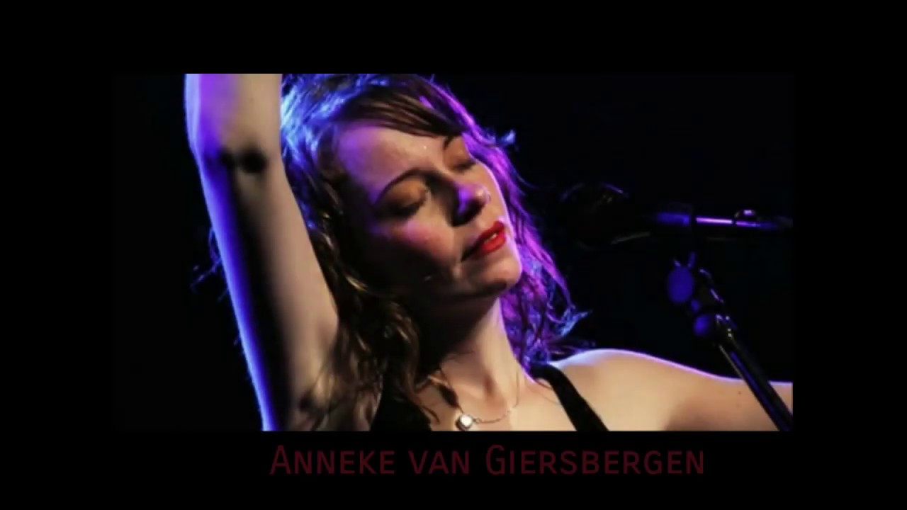 Anneke Van Giersbergen Sunken Soldiers Ball Subtitulada en español