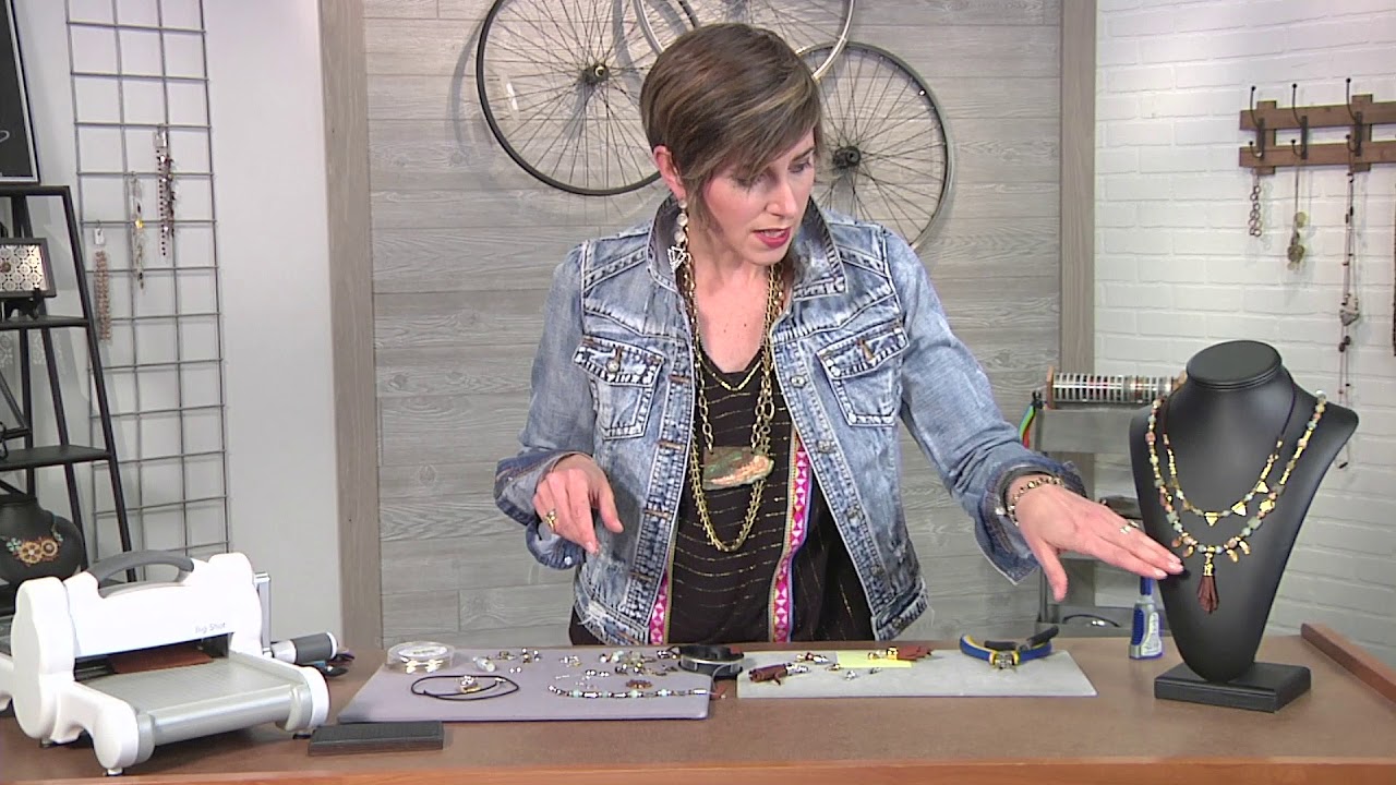 How to Make a Geometric Bohemian Necklace