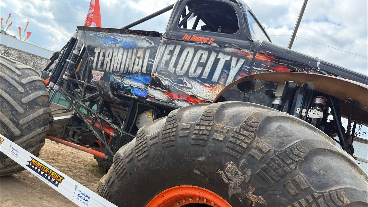 Monster Truck Throwdown 2025 Ionia MI Show 2 Полное шоу