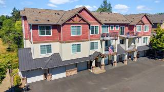 615 NW Lost Springs Terr. Unit 404. Portland, OR 97229