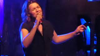 Brandi Carlile sings 'A Case of You' in 2018