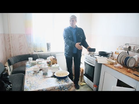 Жилец разрушенного дома в Магнитогорске показал свою квартиру после взрыва