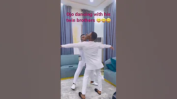 Ojo dancing with his twin brothers 😃😃