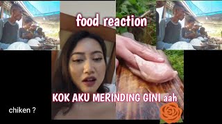 Reaksi wanita melihat makanan mirip itu -reaksi cewe masak ayam