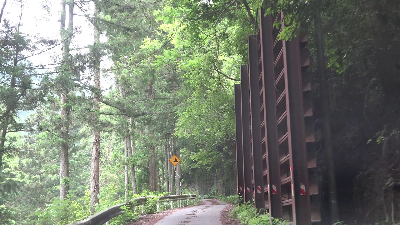愛媛の険しい道路 県道142号 石鎚伊予小松停車場線 険道 YouTube