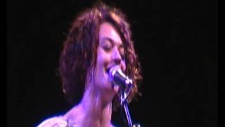 Carmen Consoli canta Rosa Balistreri e parla della musica popolare