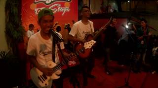 live perform on loop station - MANUKAN SKA FOUNDATION