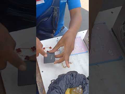 Perbedaan emas asli dan palsu