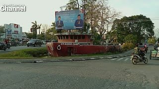 MUARA BUNGO UNIK ADA PATUNG KAPAL DI TAMAN KOTA