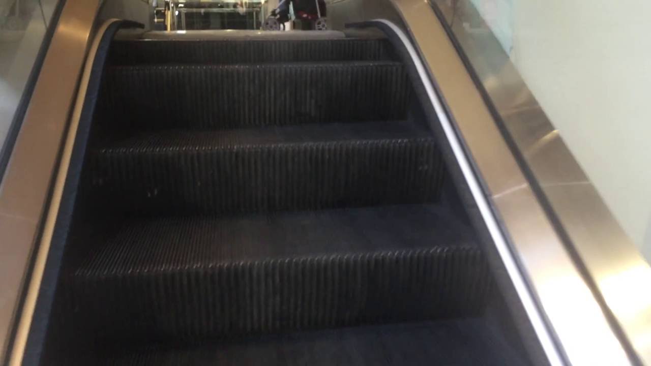 Otis Mall Escalators Outside of Macy&#39;s: Saint Louis Galleria, Saint Louis, MO - YouTube