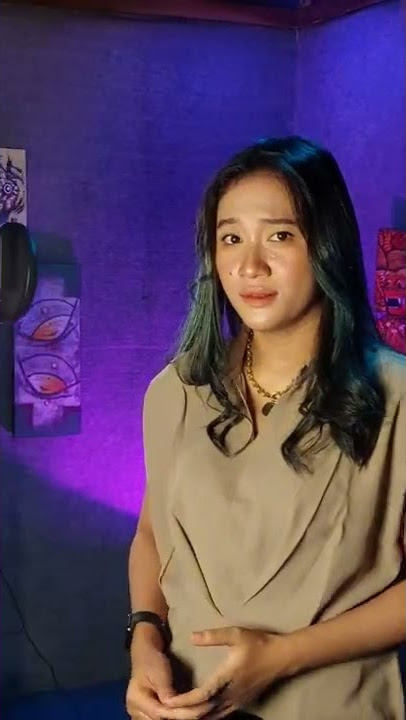 Della Monica Take Vokal Mirip Suzana horor
