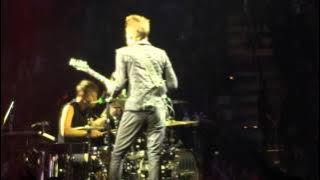 Muse - Revolt Live! [HD 1080p]