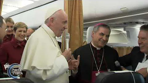 Vaticano, la rimozione del cardinale Angelo Becciu...
