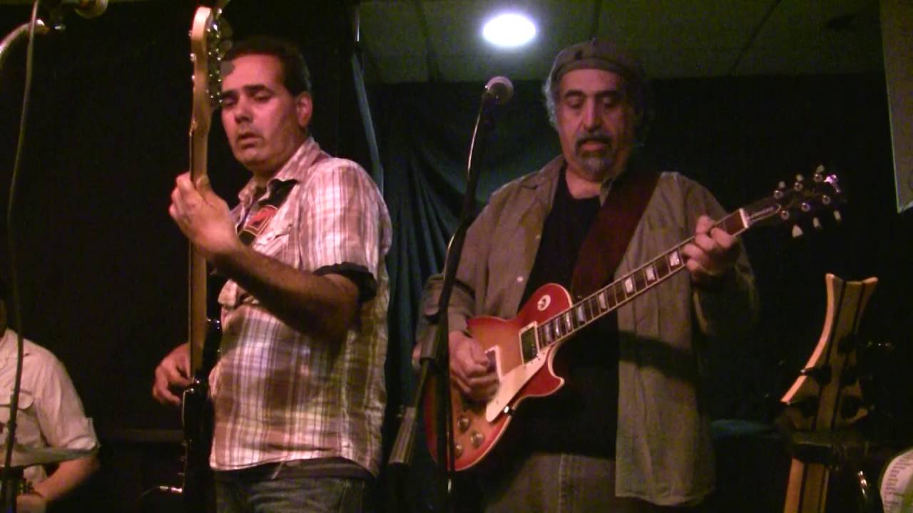 Az Iz and Friends - 