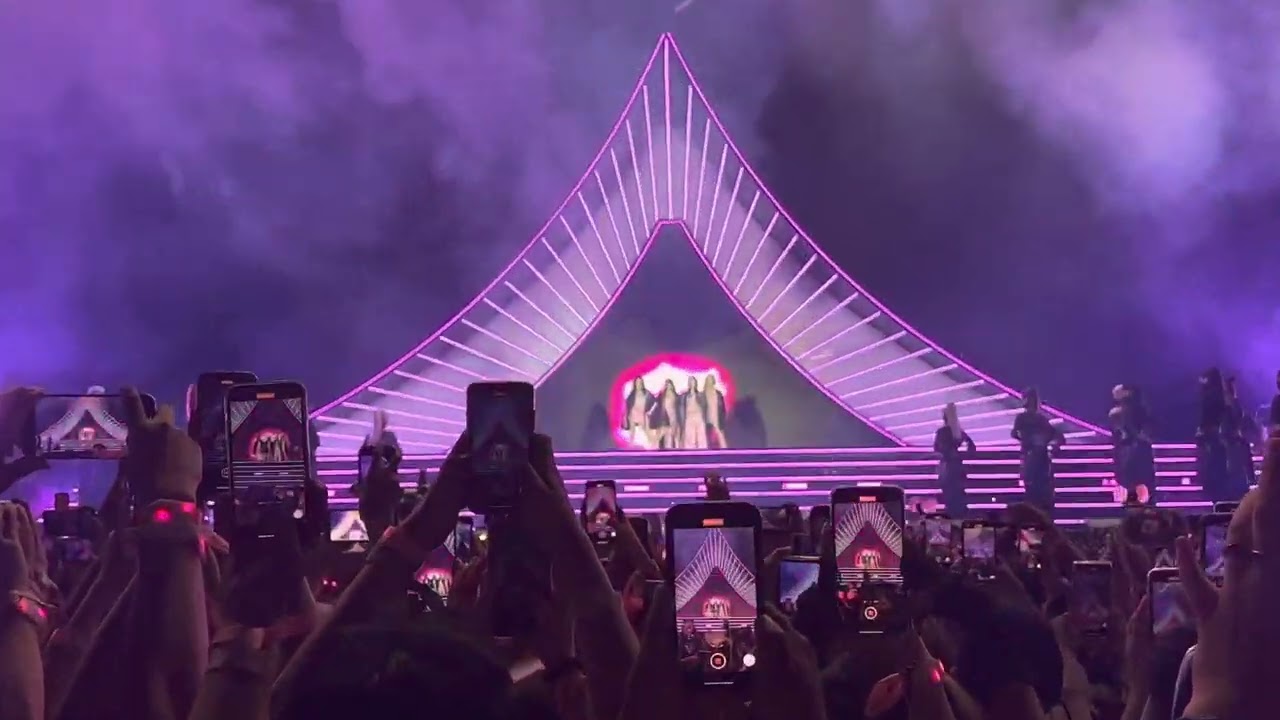 Pink venom blackpink coachella 2023 weekend 2 w/ crowd singing