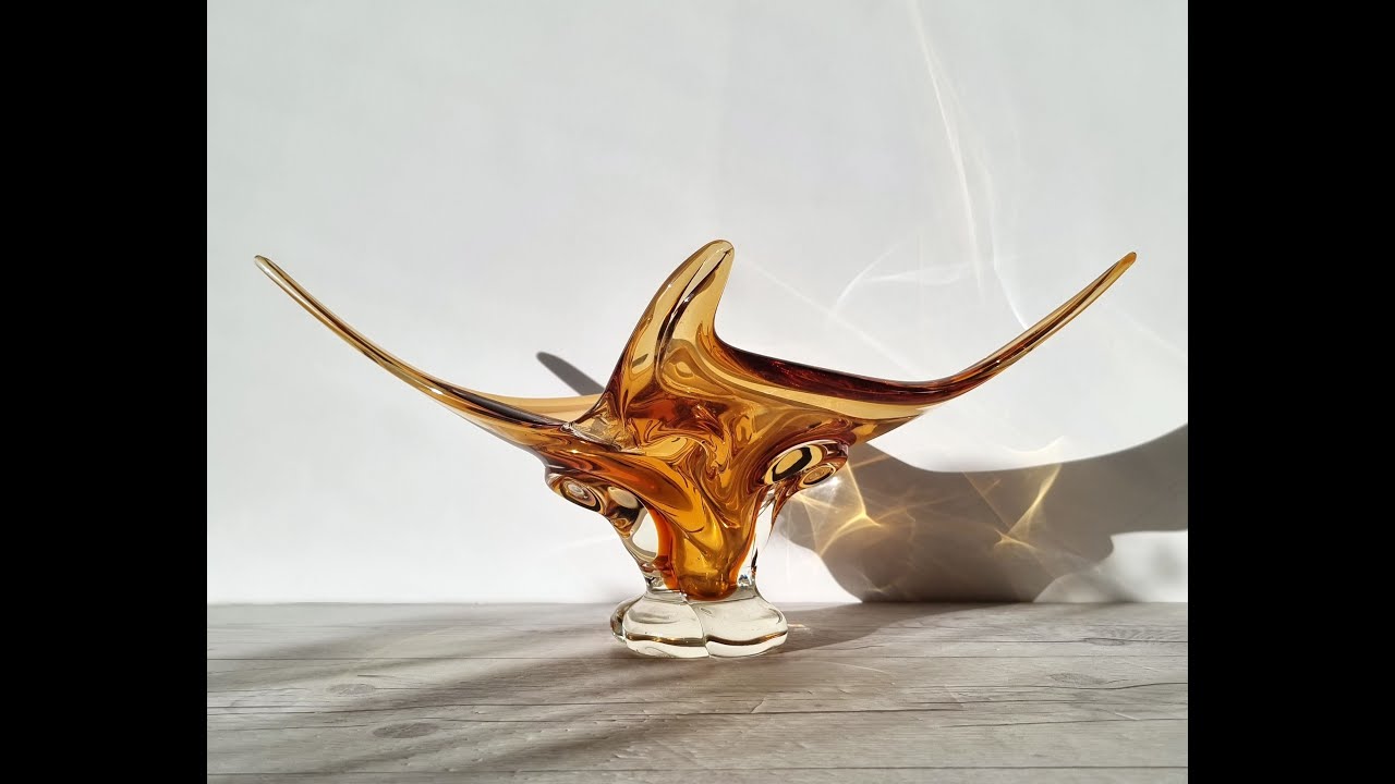 Chalet Glassworks att. Handblown Honey Splash Twist Centrepiece