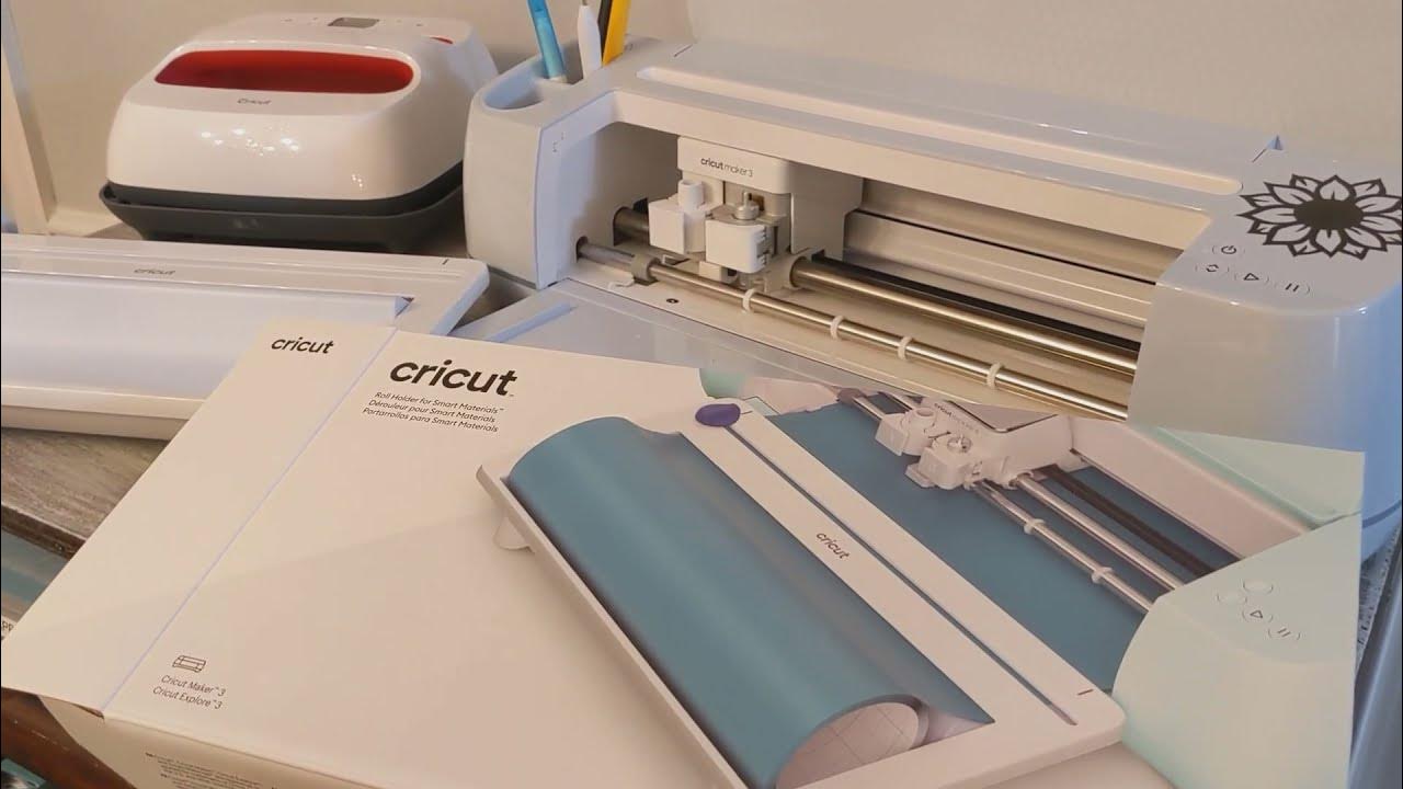 How to Use the Cricut Roll Holder for Smart Materials - The Homes I Have  Made