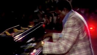 Solo Concert in Chateauvallon... On a Clear Day  Oscar Peterson (1974)