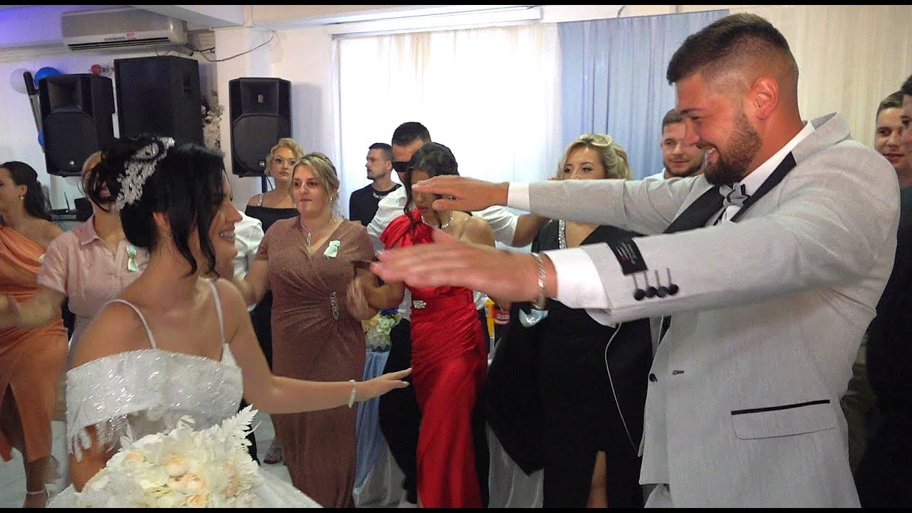 Ljuljaj neljuljaj... Sa svadbe Hajrić Trepče Tešanj.