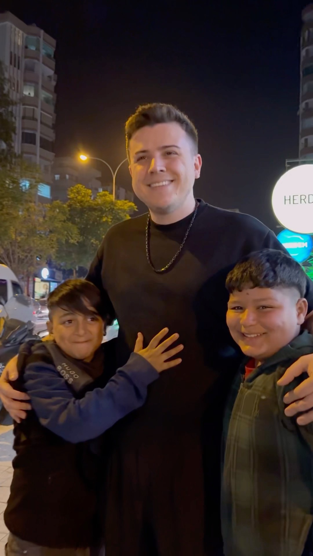 Semih Varol | ÇOCUKLAR KAHRAMANIM OLDU? | #semihvarol #shorts