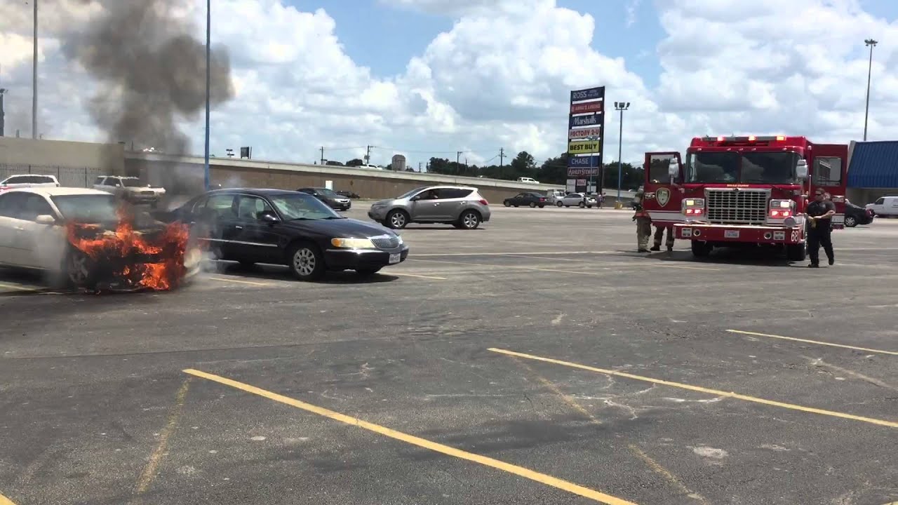Car Fire at Gessner 59 in the Best Buy Parking Lot HFD Braesburn