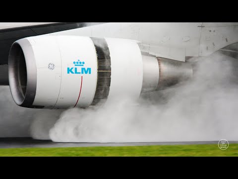 How Does A Thrust Reverser Work?