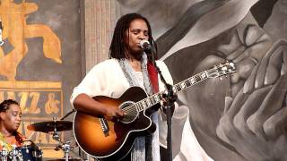 Ruthie Foster UP ABOVE MY HEAD (I HEAR MUSIC IN THE AIR) chords