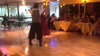 Ma. Julia Rodríguez y Carlos Blanco.-  Zamba de Amor en Vuelo / Tamara Castro
