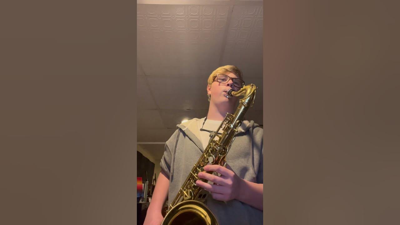 Tenor sax improv Bb YouTube