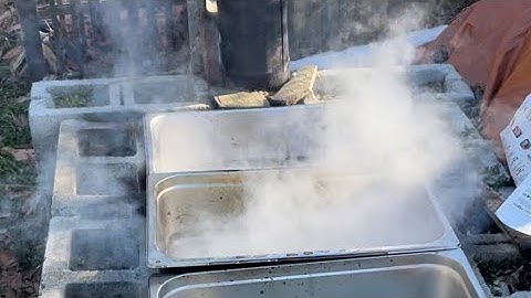 Boiling maple syrup on my budget evaporator!!