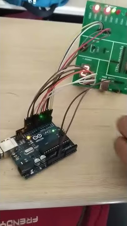 Traffic Signal Management System Using Arduino | 4-way Traffic Signal 🚦 ...