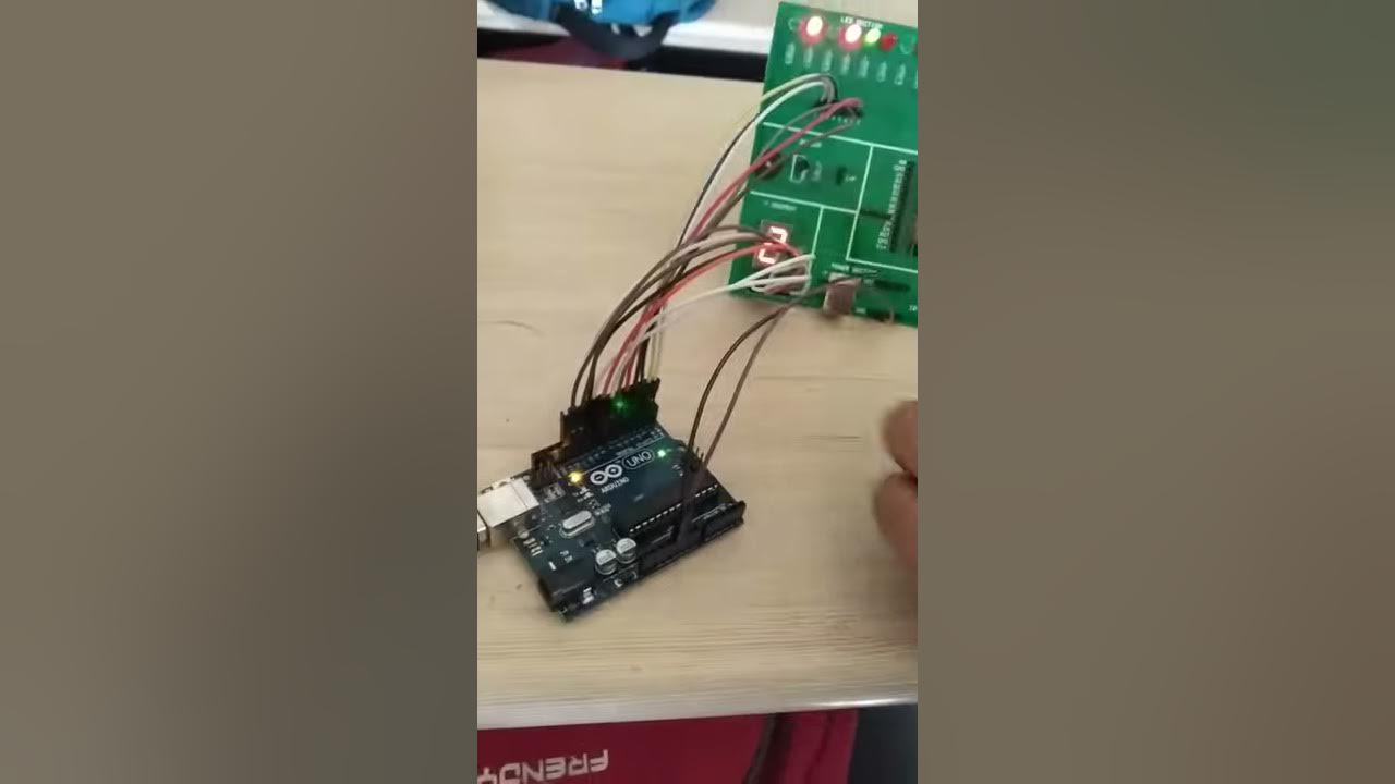 Traffic Signal Management System Using Arduino | 4-way Traffic Signal 🚦 ...