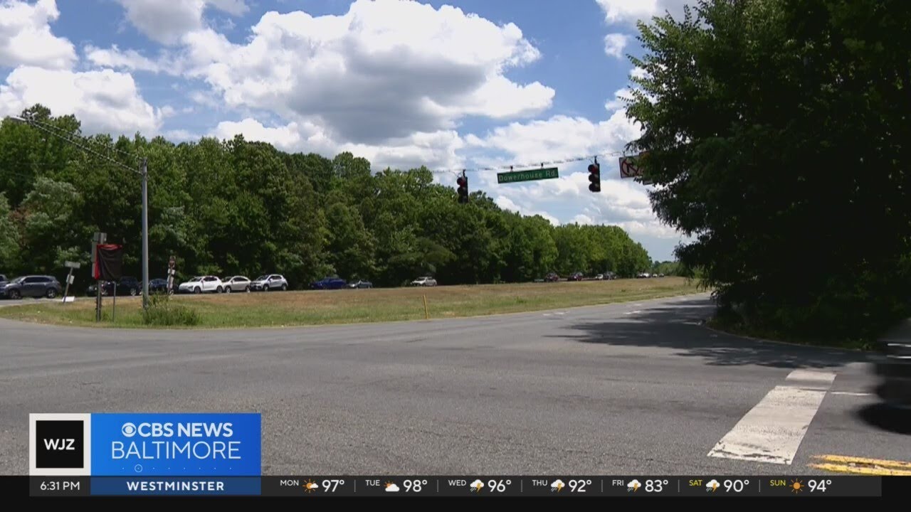 Maryland prep football coach reacts to former players killed in crash