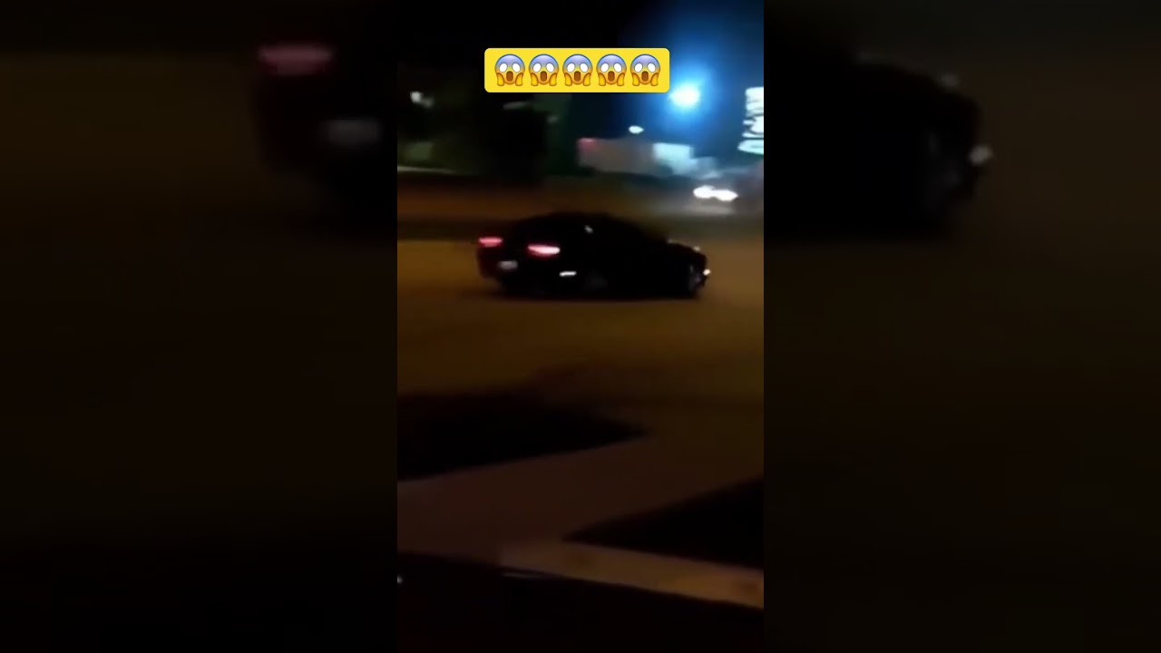 Super Car Smashes Into Curb😱 