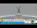 Jeff koons rabbit sculpture goes for 911 million