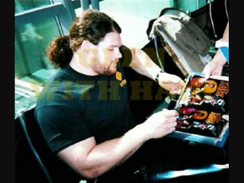 Glen Jacobs is masked Kane