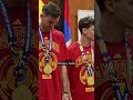 El curioso premio a los campeones Fabián y Gavi en su pueblo natal