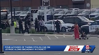 4 people, including 3 juveniles, arrested in stolen car crash in Everett