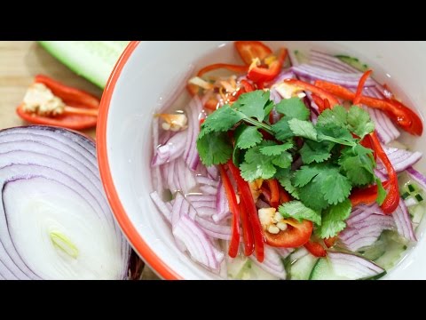 Thai Cucumber Relish น้ำอาจาด - Episode 59