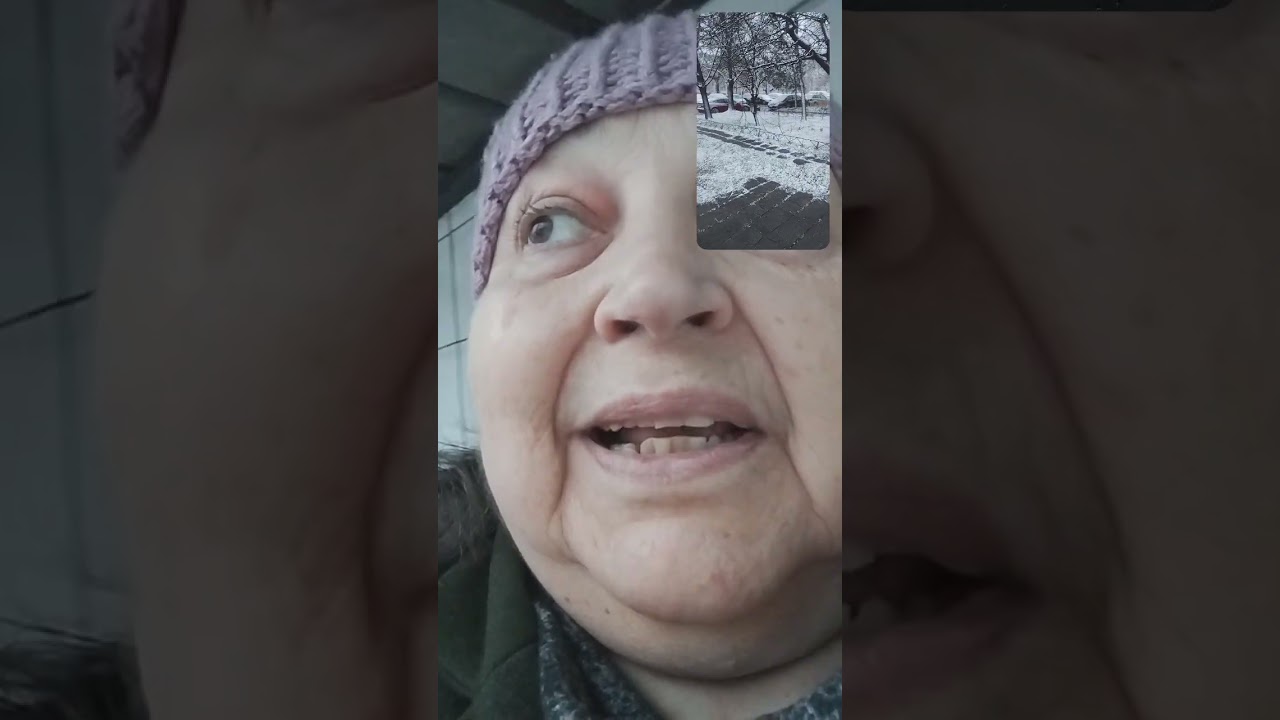 И в Пловдив вали сняг It's snowing in Plovdiv, too