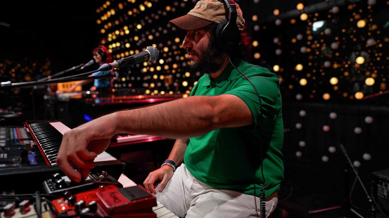 Pearl & The Oysters - Portopia ~ Mermaid Parade (Live on KEXP)