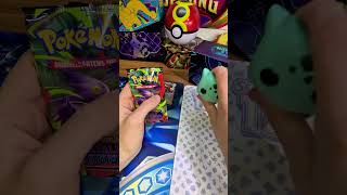 Okay… THAT surprised me 😱 #pokemoncards #pokemon #shorts #tcg #unboxing #asmr #budgies #cardopening